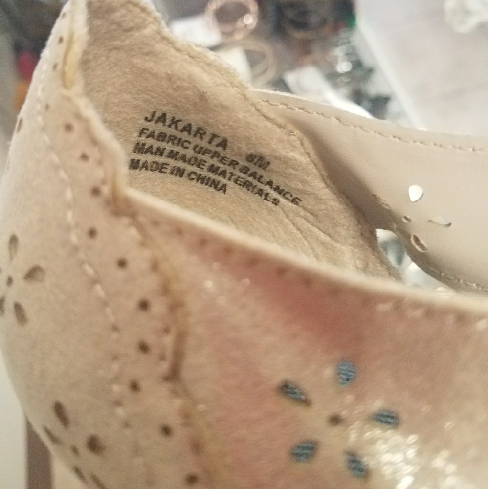 Shows - Picture 3 of 3